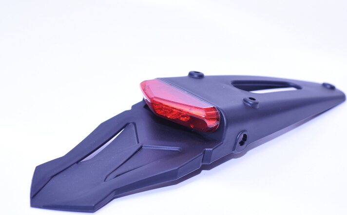 Sixty5 Kilventeline takavalolla Punainen lasi