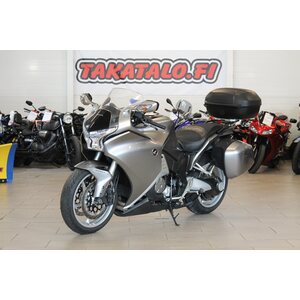 Honda VFR1200F