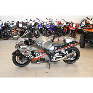 Suzuki GSX1300R Hayabusa Shark Edition
