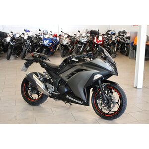 Kawasaki Ninja 300