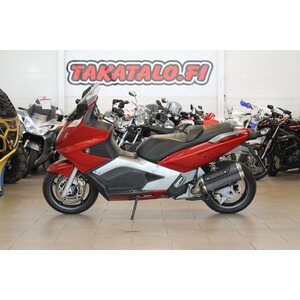 Gilera GP800