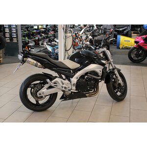 Suzuki GSR600