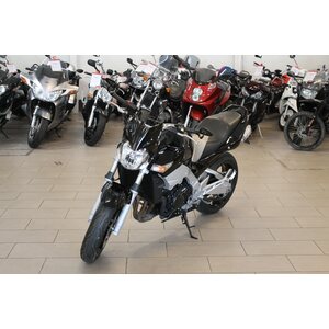 Suzuki GSR600