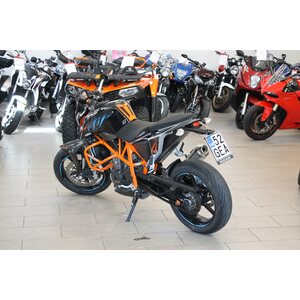 KTM 690 Duke