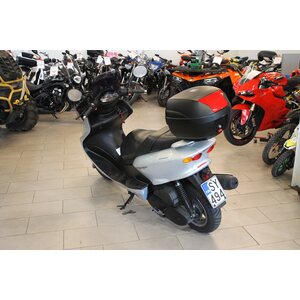 Yamaha Majesty