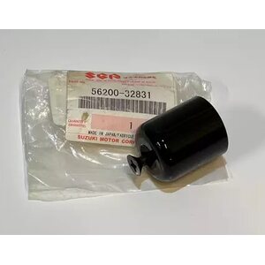 Suzuki GSX1400 tankopaino 56200-32831