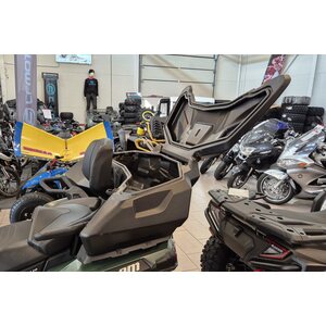 Can-Am Outlander Max 570 XU+