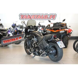 Yamaha VMX1200