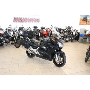 Honda ST1300 Pan European
