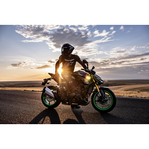 Kawasaki Z1100 SE MY26