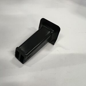 Suzuki ilmanpuhdistimen supistusholkki PV50 13891-17210