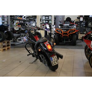 Kawasaki VN900 Custom
