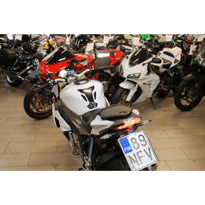 BMW S1000R