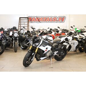 BMW S1000R