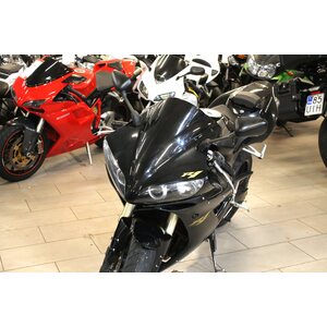 Yamaha YZF-R1