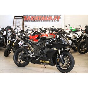 Yamaha YZF-R1