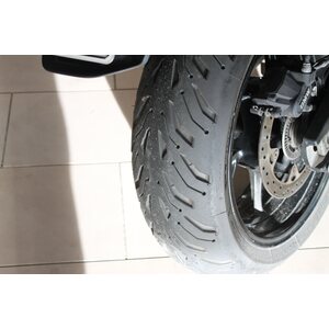 BMW S1000XR
