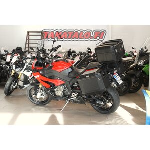 BMW S1000XR
