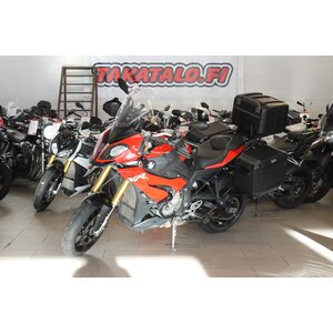 BMW S1000XR