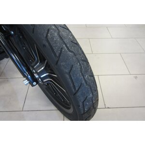 HD XL 883 Iron