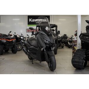 Yamaha XMAX 300