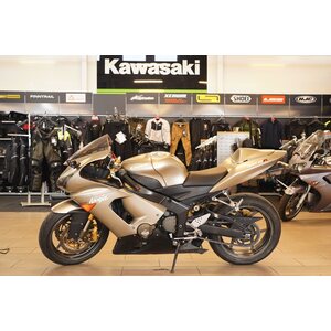 Kawasaki Ninja ZX-6R FJ-20